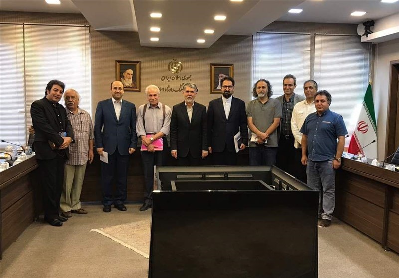 دیدار هیات مدیره خانه تئاتر با وزیر فرهنگ و ارشاد اسلامی