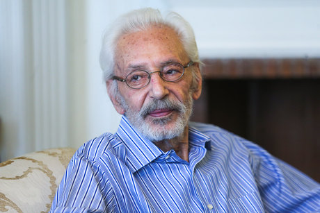 جمشید مشایخی فردا به بخش منتقل میشود جمشید مشایخی فردا به بخش منتقل میشود