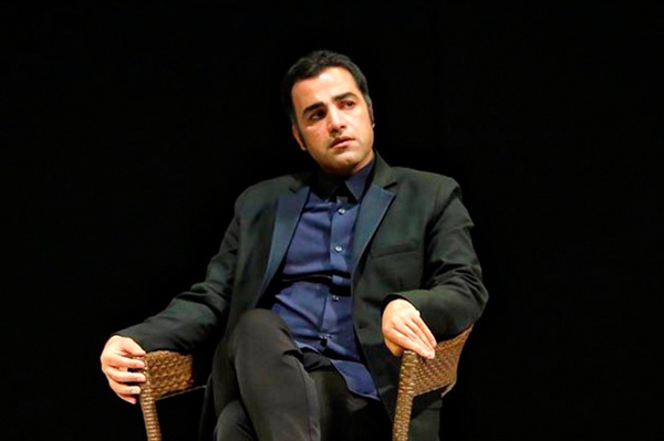 خودآرتیست پنداری اعتماد مردم را از بین برده/خالتورها خود را هنرمند فرض میکنند خودآرتیست پنداری اعتماد مردم را از بین برده/خالتورها خود را هنرمند فرض میکنند