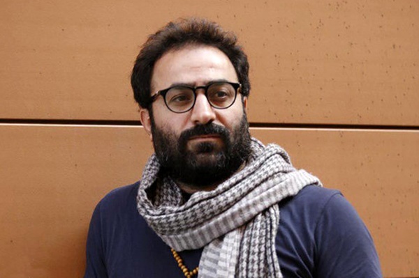 تئاتر خصوصی دکانی شده که دلال‌بازی‌ها آنجا اتفاق می‌افتد