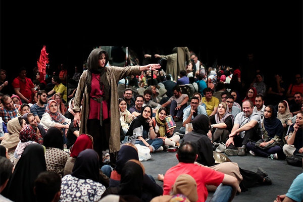 نمایش «یک دقیقه و سیزده ثانیه» تمدید شد