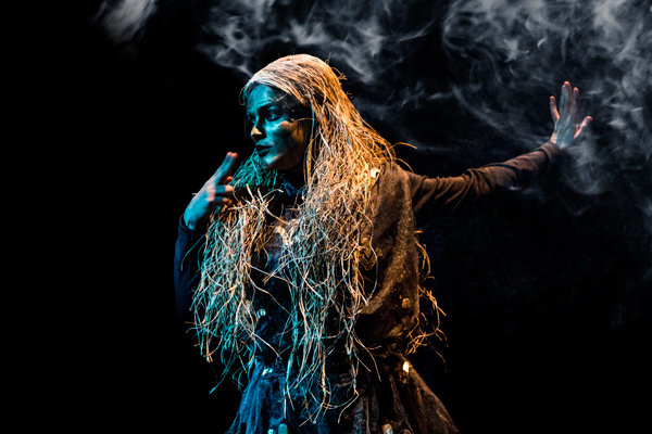 «هیپولیت» به دانشجویان تخفیف می‌دهد