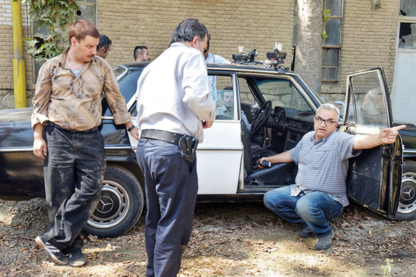 گفت‌وگو با ابوالحسن داوودی: وظيفه داشتم اين فيلم را بسازم