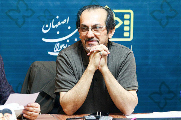 دیدار دبیر جشنواره فیلم کودک با داوران و خبرنگاران کودک و نوجوان