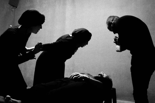 «آلبوم خانوادگی» در عمارت نوفل لوشاتو