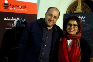 گفت‌وگو با وحید صداقت و تهمینه منزوی درباره مستند «درباره فروشنده» / نگاهی از بیرون به «فروشنده»