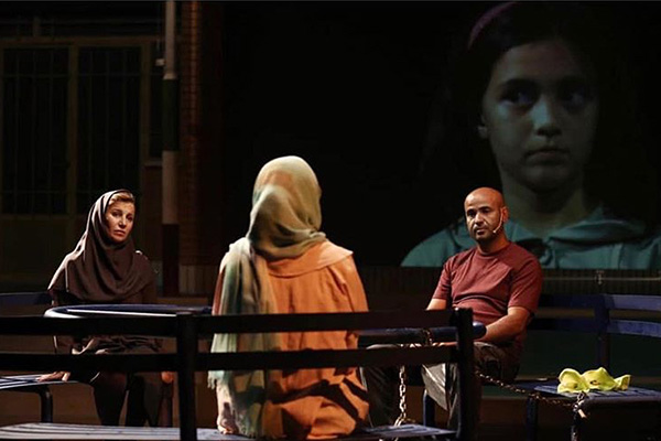 «بی تابستان» به اجرای خود در تماشاخانه ایرانشهر پایان داد