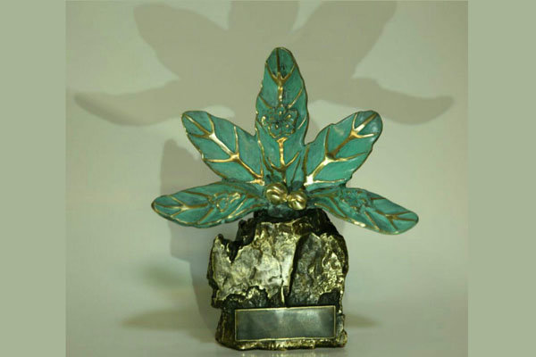 تندیس جایزه آکادمی «سینماسینما» رونمایی شد