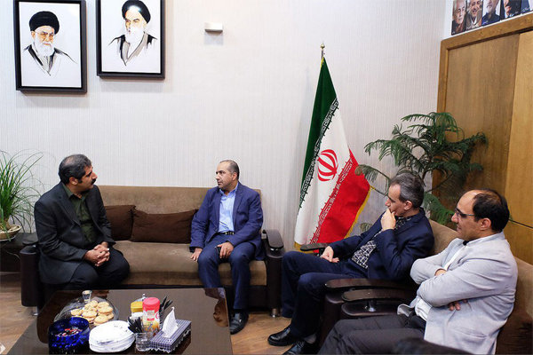 قائم مقام وزیر فرهنگ و ارشاد اسلامی به تئاتر شهر آمد