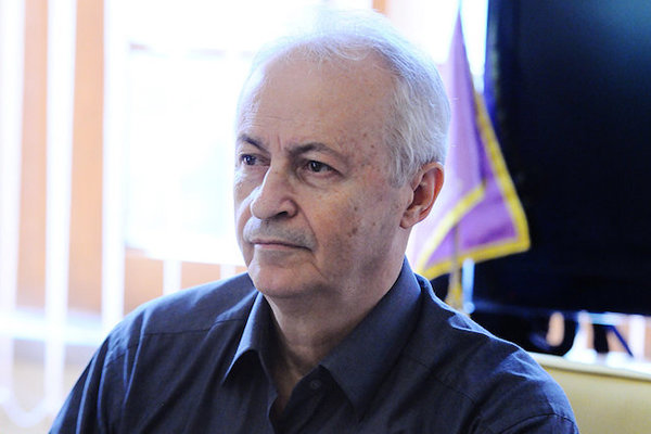 دو رویکرد متفاوت تشکیلاتی در سینمای ما و پیامدها