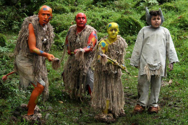 «خرها آدم نمی‌شوند» مقابل دوربین رفت