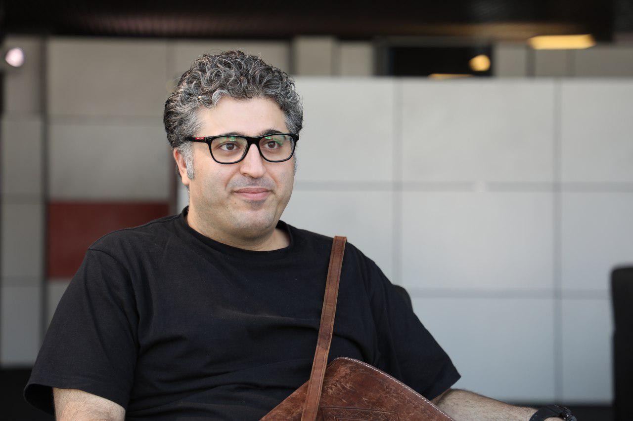 عباس امينی: فيلم را اينترنتی نمايش خواهم داد