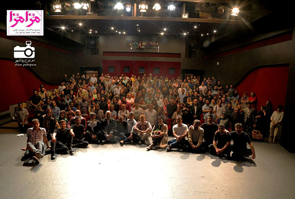 تماشاخانه ایرانشهر میزبان هنرمندان شد