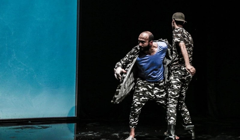 گفت‌وگو با مهدی كوشكی، كارگردان و بازيگر نمايش «تئاتر بد»/ فرم غلط، اميد را به مضحكه بدل می‌كند