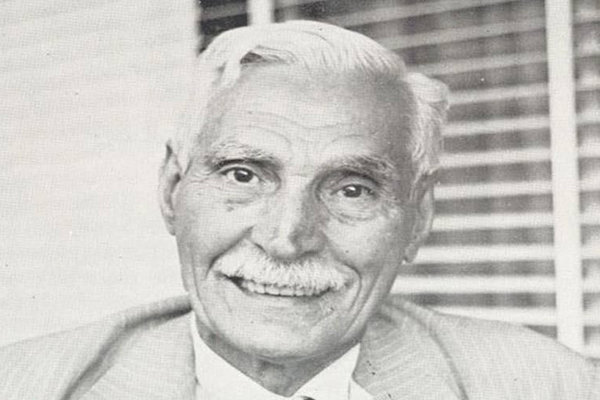 جشن صد سالگی تئاتر کودک در همدان برگزار می‌شود