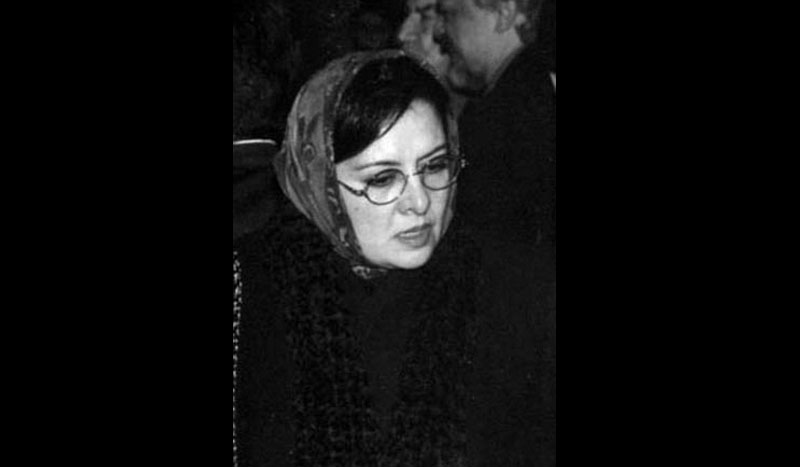 هنرمند مستقل نبايد از هيچكس متوقع باشد هنرمند مستقل نبايد از هيچكس متوقع باشد