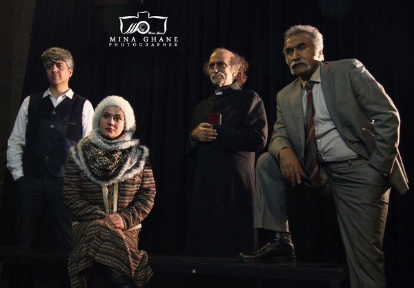 آغاز پیش‌فروش اینترنتی نمایش «مردی به نام دایک»