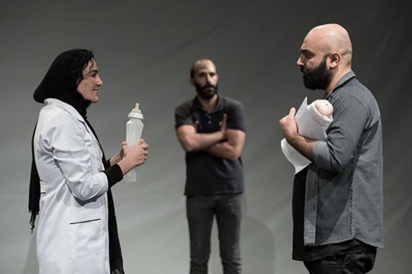 تغییر ساعت اجرای نمایش «نشانه ها»