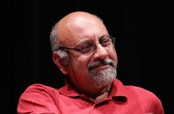 بابک کریمی و رضا بهبودی در «مجبوریم»