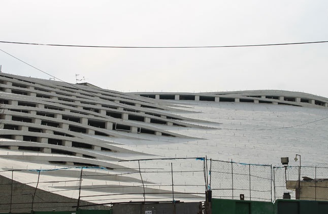 حاشیه‌های مسجد مجاور تئاتر شهر از نگاه معمار آن