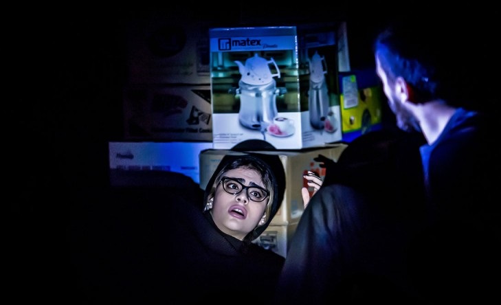 درباره نمايش «تحت تاثير» به كارگردانی رسول كاهانی/ در كانون گرم يك خانواده ايرانی