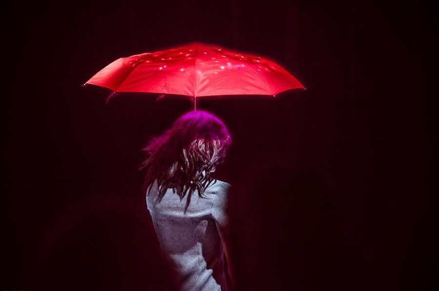 مرکز تئاتر مولوی تبدیل به سالن مُد شد/روایتی از چگونگی زوال انسان