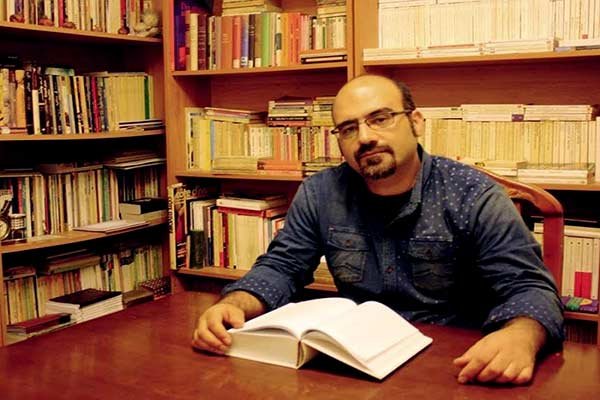 کار داوران جشنواره اکبر رادی توهین‌آمیز بود