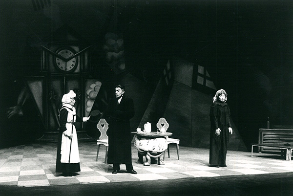 بزرگداشت حميد سمندريان و فردريش دورنمات در تئاترشهر