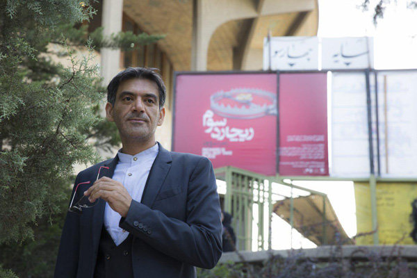 روح‌الله جعفری: دلیل پذیرفته نشدن اثرم در تئاتر فجر را اعلام کنید