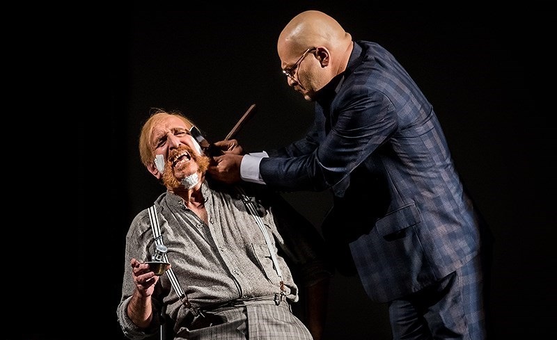 بارگشت فرهاد آییش به تئاتر با «شوایک»