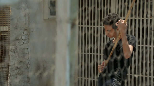 مهرداد اسکویی در نقد و بررسی مستند «فریاد رو به باد»