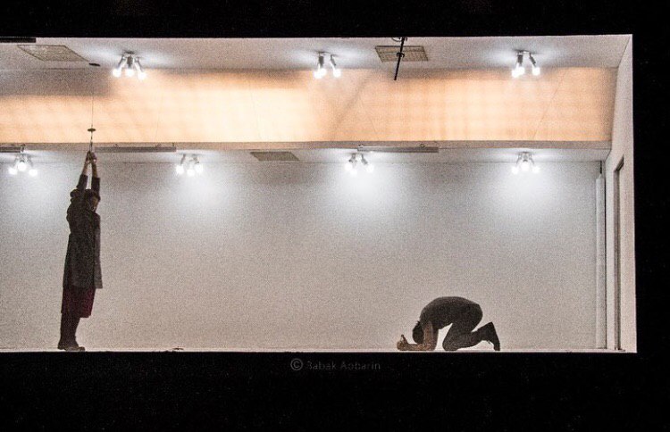 تمدید «وقتی خروس غلط می‌خواند» پس از جشنواره‌ی فجر