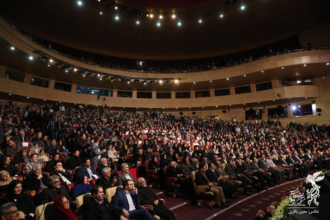 مردم به سانسور اختتامیه فیلم فجر در تلویزیون عادت دارند!