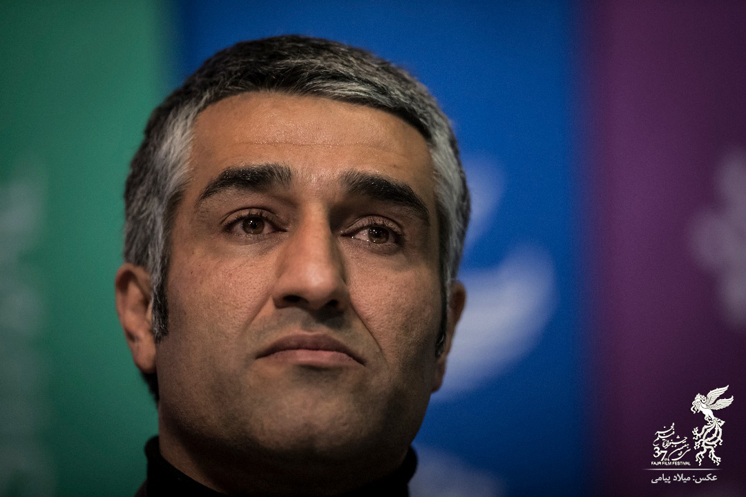 پژمان جمشیدی با بیان اینکه خنداندن مردم در شرایط فعلی کار بسیار سختی است، گفت: تعصبی روی نقش‌هایم ندارم و اگر بد بوده باشم، خودم را قضاوت و نقد کرده و سعی می‌کنم که بهتر شوم.