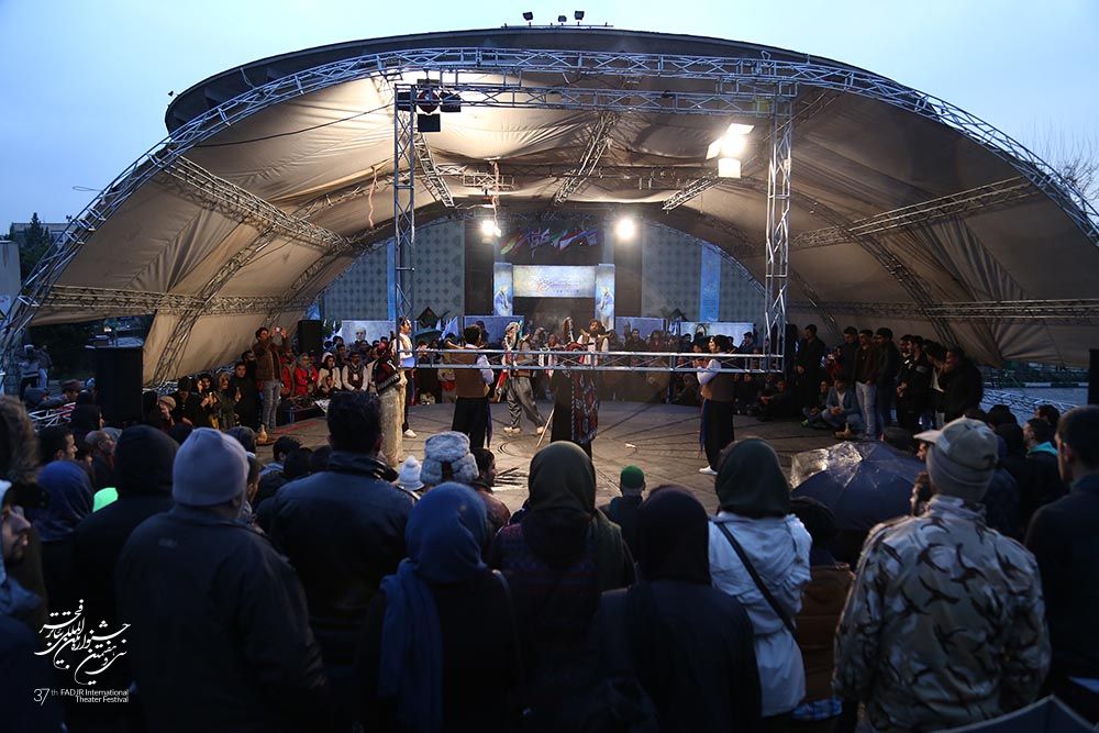 چه نمایش‌هایی در چهارمین روز از جشنواره تئاتر فجر اجرا می‌شوند