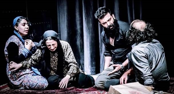 آسیب‌های بی پولی را دست کم نگیریم/ وظیفه هنر انعکاس معضلات اجتماعی است