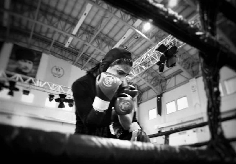 تینا آخوند تبار در سینما «بوکسور» می‌شود