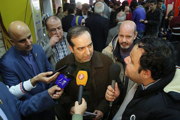 مشغول جمع‌بندی درباره رفتن یا ماندن در سازمان سینمایی هستم