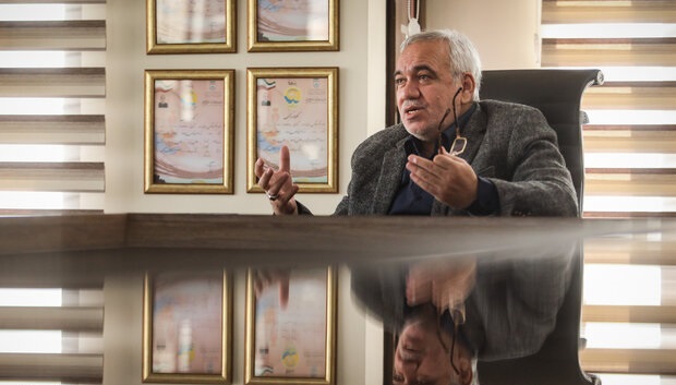 تجربه‌های تئاتری یک مدیر فوتبالی/ بودجه‌ای که با گونی می‌گرفتیم!