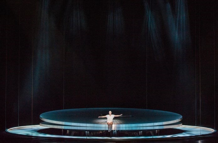 طراحی‌های برتر تئاتر روز انگلستان