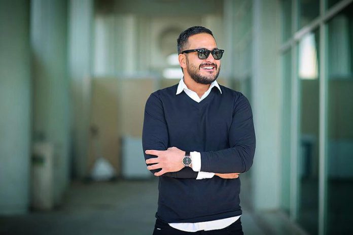 میلاد کی‌مرام و نازنین بیاتی در نمایش موزیکال «عروس مردگان»