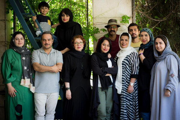 اجرای مجدد «آبی مایل به صورتی» در تماشاخانه سپند