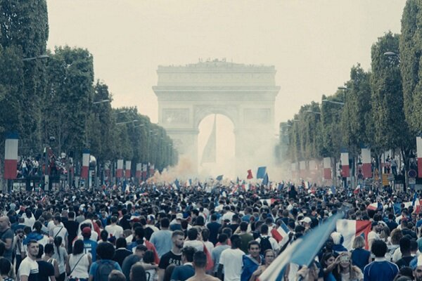 حقایق زندگی در حومه‌ پاریس/ «بینوایان» امروزی در کن چه می‌کنند؟