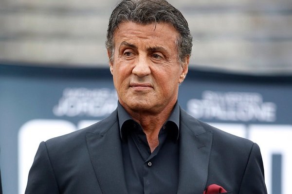 سیلوستر استالونه فیلم جنایی کره‌ای را بازسازی می‌کند