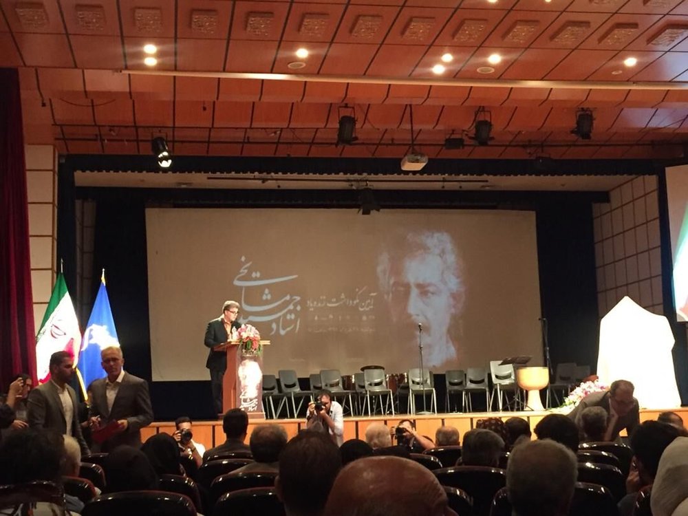 یاد جمشید مشایخی با دیالوگ معروف فیلم «سوته‌دلان» گرامی داشته شد