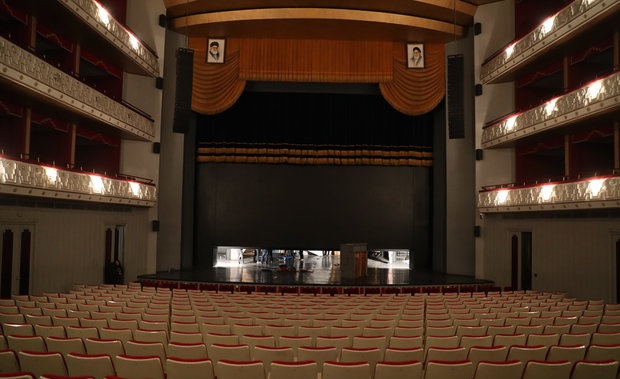 آسیب‌دیدگی سن گردان «تالار وحدت»/ بی‌توجهی از سوی چه کسی است؟