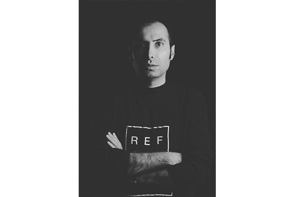 نصیر ملکی‌جو «نان» به حافظ می‌برد