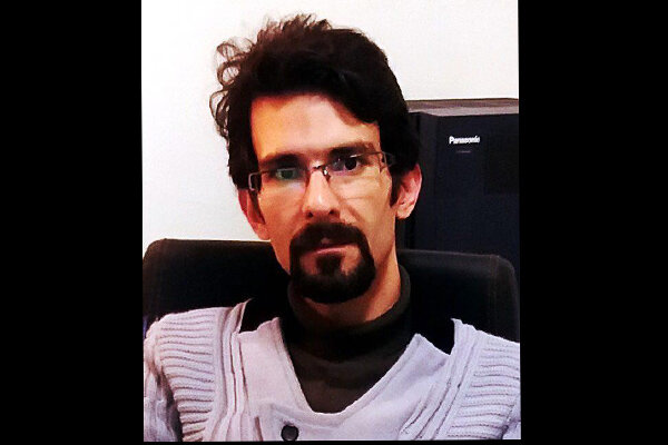 «کینه» در مهرگان شکل می‌گیرد/ ما همه خود را به خواب زده ایم