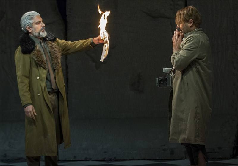 کبوترهای غایب/کبوترهای حاضر