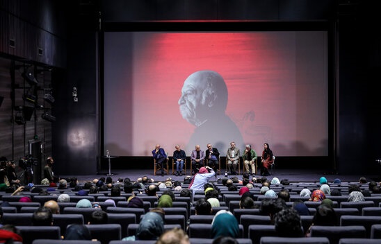 آثار علیاکبر صادقی در باشگاه «هنر و تجربه» اکران میشود آثار علیاکبر صادقی در باشگاه «هنر و تجربه» اکران میشود